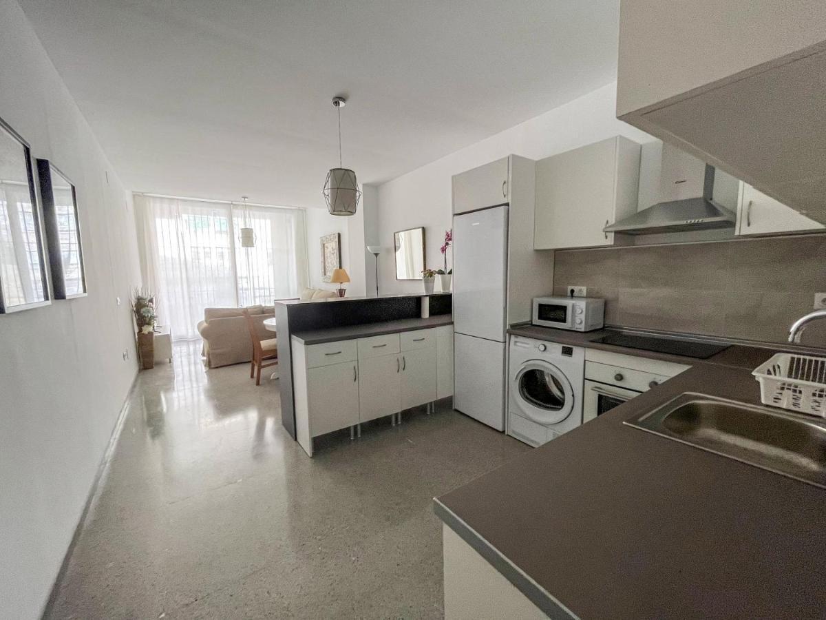 Amplio Apartamento En Av. Carlos Haya Malaga Exterior photo