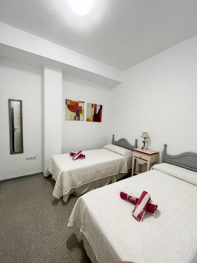 Amplio Apartamento En Av. Carlos Haya Malaga Exterior photo